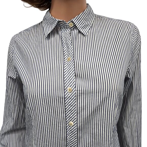 LL Bean Long Sleeve Button-up Shirt Blue White Striped Women 8P Essential Cotton - Picture 1 of 10
